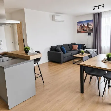דירה 8-apartman S Terasou Nad Mestom - Atrium Living *